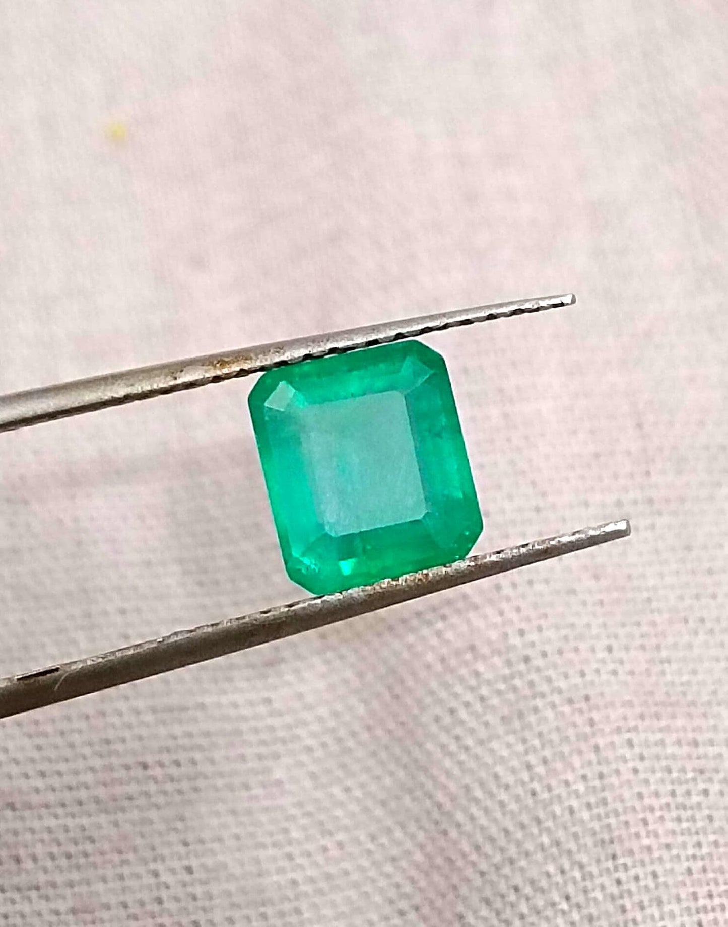 1.45ct Velvet Green Swat Emerald , 100% Natural Earth Mined Gemstone