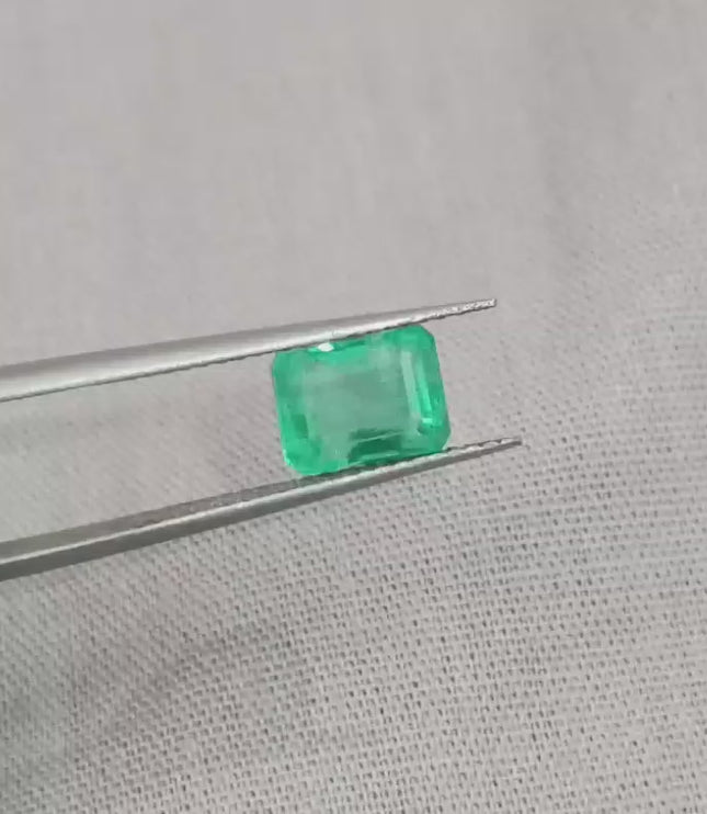 GSI Certified 1.85ct Intense Green Zambian Emerald, 100% Natural Gem