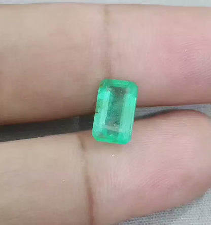 2.63ct Zambian Emerald, 100% Natural Gemstone