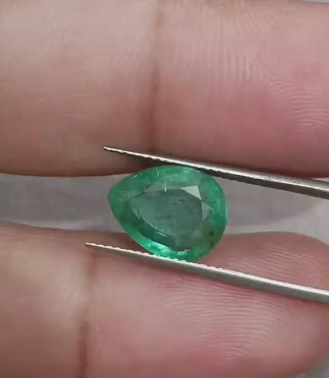 Certified 4.19ct Zambian Natural Emerald.