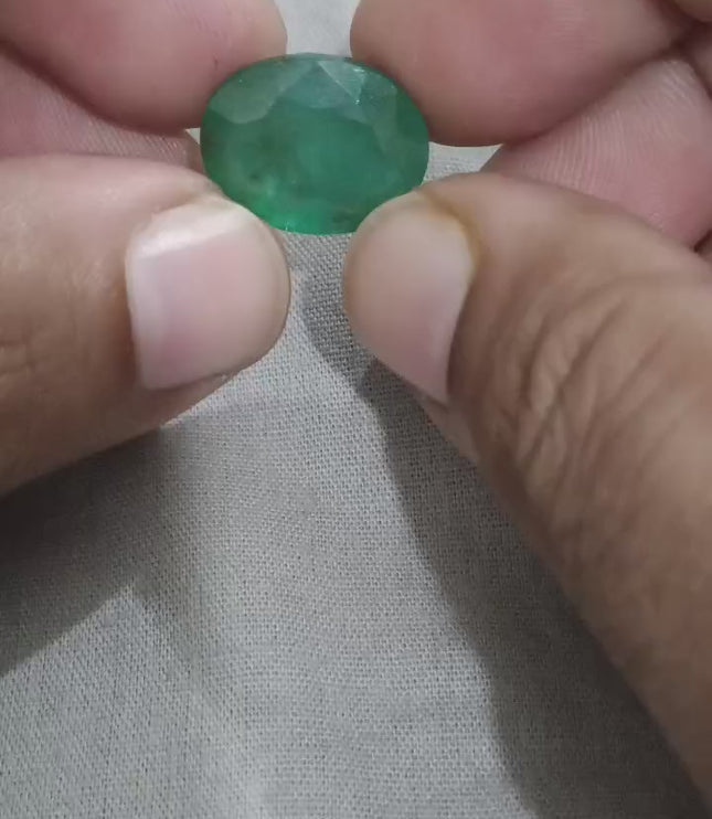 Big Size Certified 14.75ct  Zambian Kagem Mine Oval Cut Emerald, 100% Natural Earth Mined Gemstone.