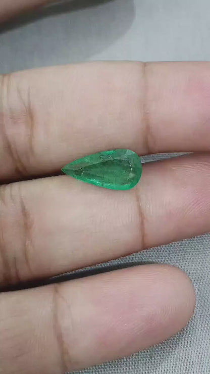 3.07ct Zambian Emerald, 100% Natural Earth Mined Gemstone.