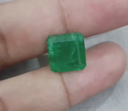 GSI Certified 10.81ct Deep Green Swat Emerald, 100% Natural Gemstone