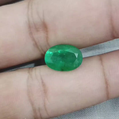 4.23ct Pakistan Emerald, 100% Natural Earth Mined Gemstone