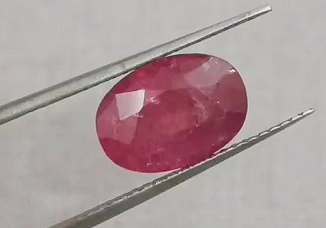 3.48ct IGI Certified  Blood Red Burmese Ruby, Natural Untreated Gemstone