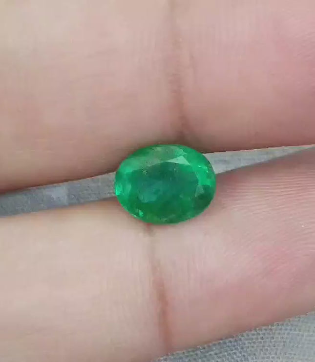 2.52ct Natural Colombian Emerald
