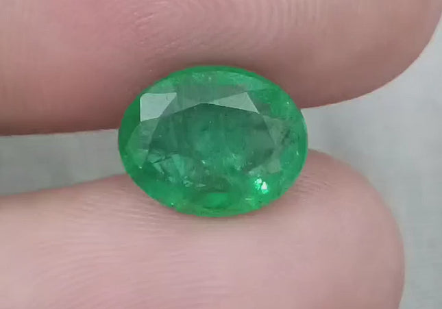 3.19ct Medium Deep Vivid Green Emerald