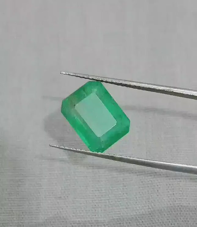 4.81ct Certified Zambian Emerald, 100% Natural Gem