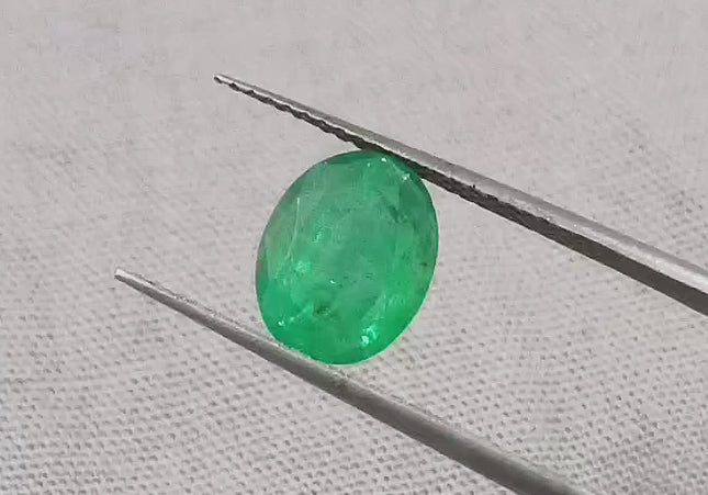GSI Certified 1.83ct Vivid Green Emerald, Natural Gemstone