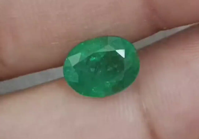 2.88ct Deep Green emerald GSI Certified