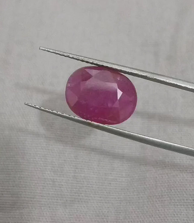 Certified 4.39ct Natural Untreated Ruby.