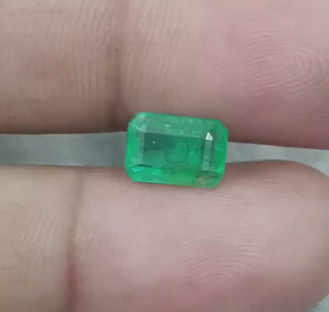1.97ct Medium Green Emerald, Natural Gemstone