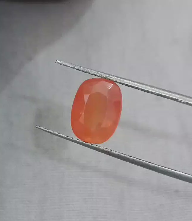 Certified 3.15ct Natural Orange Sapphire.