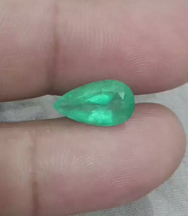 2.72ct Pastel Green Russian Emerald, 100% Natural Gemstones