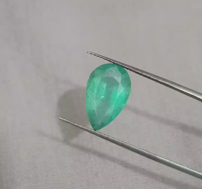 3.68ct Zambian Emerald, 100% Natural Earth Mined Gemstone