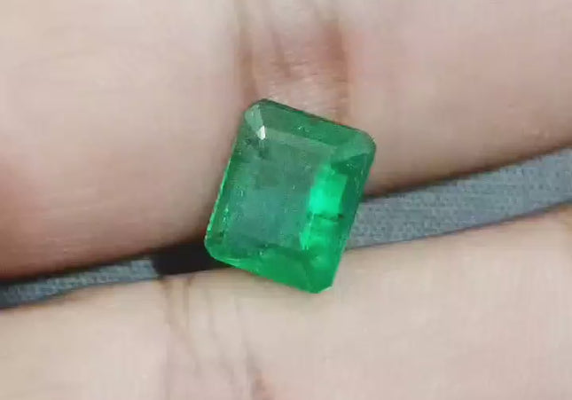 3.33ct Top Golden Green Swat Emerald, 100% Natural Gemstone