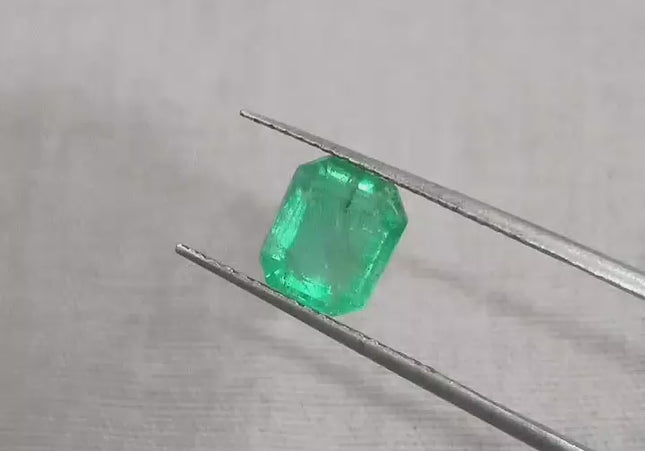 GSI Certified 1.42ct Zambian Emerald