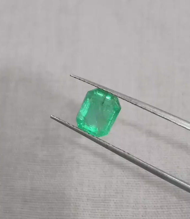 GSI Certified 1.42ct Zambian Emerald