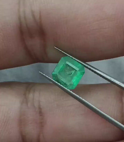 1.68ct Zambian Emerald, 100% Natural Earth Mined Gemstone