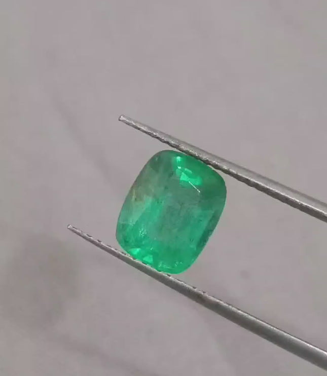 1.66ct Medium Electric Green Emerald GSI Certified Gemstone