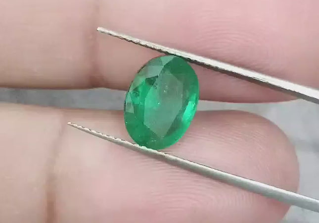 2.80ct Deep Green Emerald GSI Certified