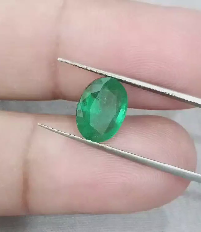 Certified 2.80ct Zambian Natural Emerald.