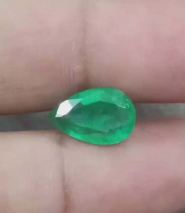 3.78ct GSI Certified Natural Deep Green Emerald