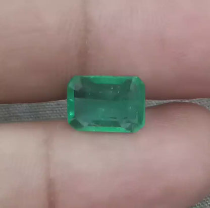 GSI Certified 3.14ct Zambian Emerald, 100% Natural Gemstone