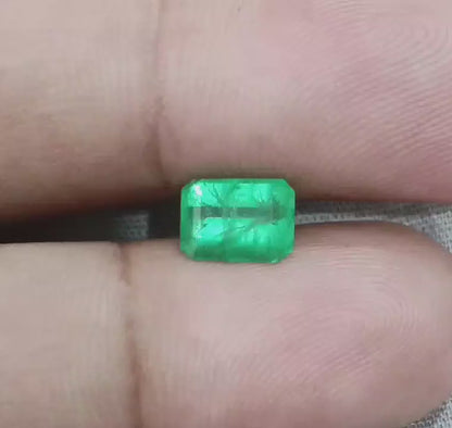 1.37ct Golden Green Swat Emerald, 100% Natural Earth Mined Gemstone.