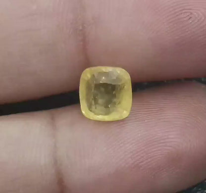 GSI Certified 3.48ct Vivid Yellow Sapphire, 100% Natural untreated Gemstone