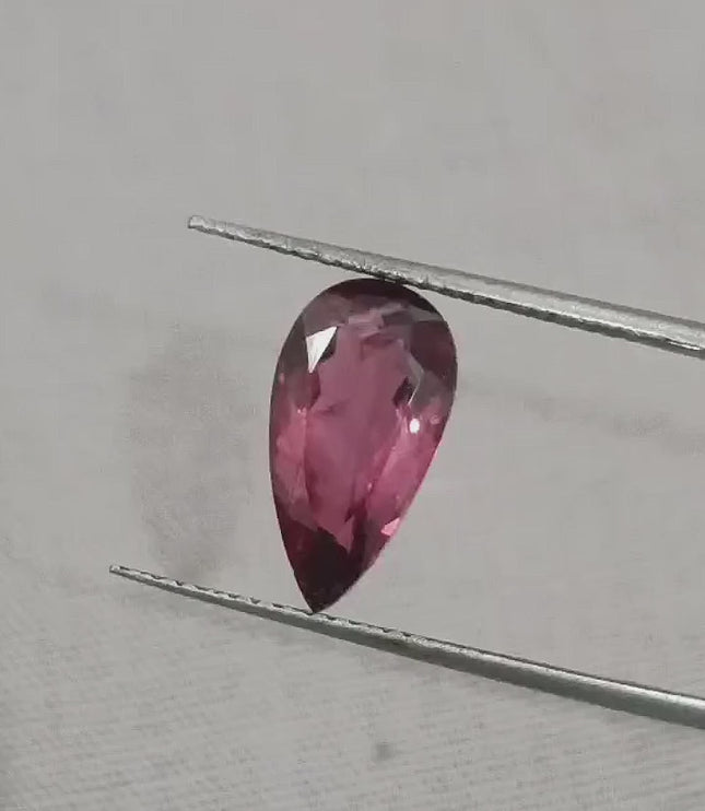 2.21ct Rubellite Tourmaline Pear Cut Pakistan certified by  GSI