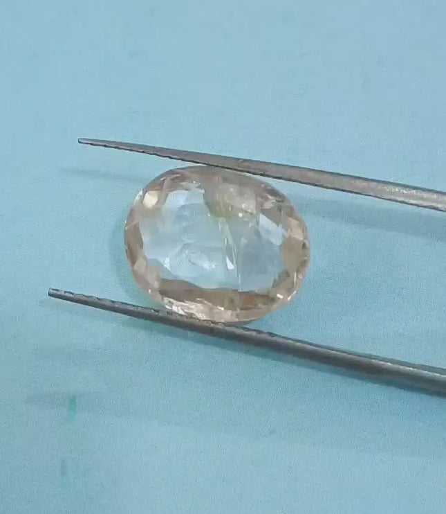 Certified 5.16ct Natural Untreated Padparadscha Sapphire.