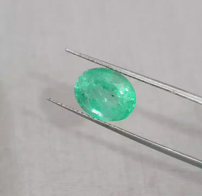 2.76ct Pastel Green Russian Emerald, 100%Natural Gemstones