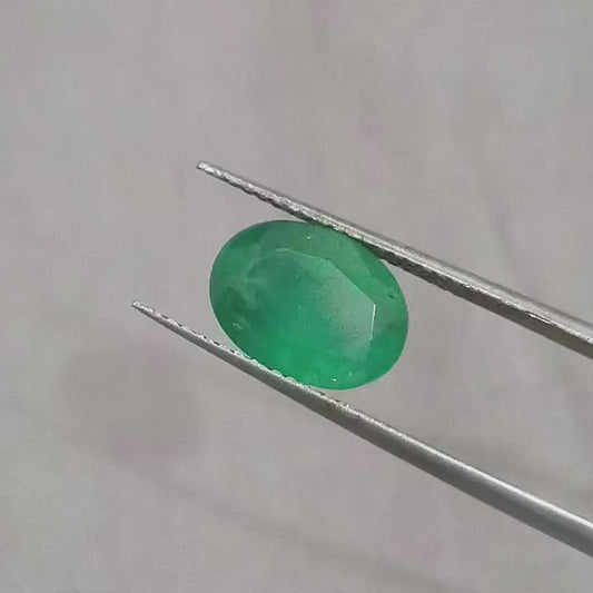 GSI Certified 2.79ct Zambian Emerald, 100% Natural Gemstone