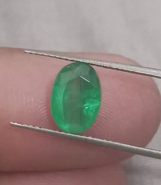 Natural Zambian Emerald 2.25ct Certified Vivid Green Oval Cut Loose Gemstone
