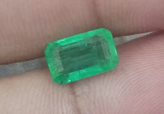 2.74ct Intense Green Emerald  GSI Certified