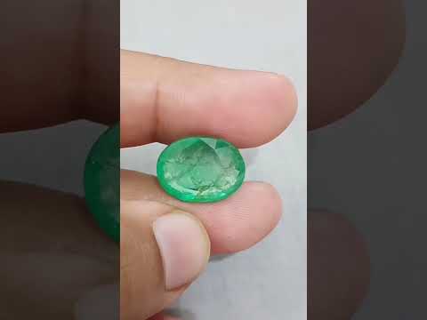 Natural Swat Emerald 13.36ct IGI Certified Medium Green Oval Cut Big Size Loose Stone