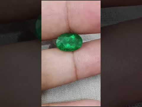 3.99ct IGI Certified Top Deep Vivid Green Natural Zambian Emerald.