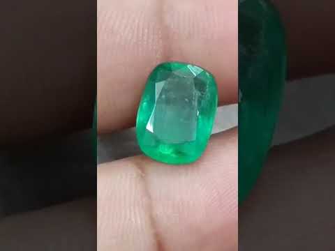 5.36ct Natural Zambian Emerald, Deep Pure Green Cushion Cut Minor Oiled Loose Gemstone.