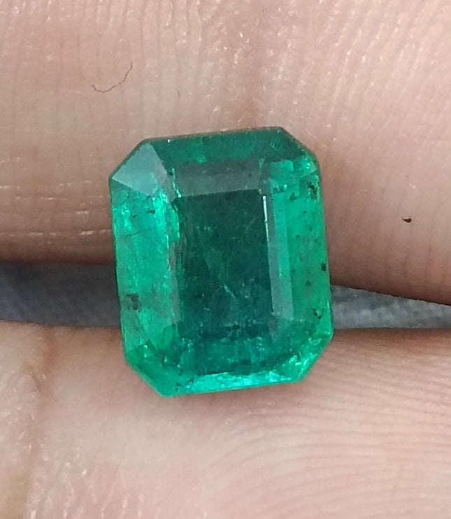 Certified 2.28ct Medium Green Zambian Emerald.