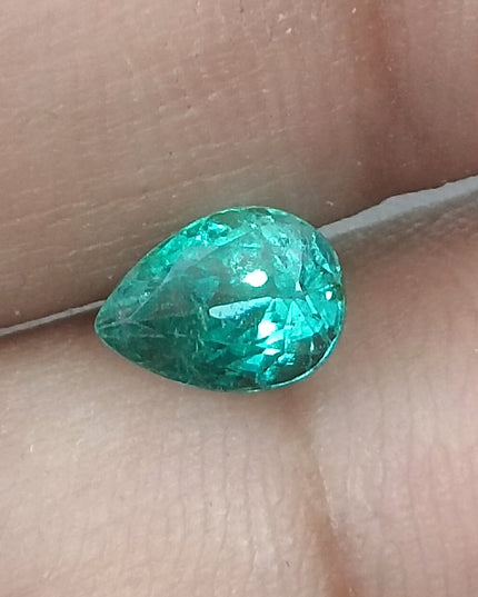 GSI Certified 1.04ct Medium Bluish Green Natural Zambian Emerald Minor Oiled Loose Gemstone