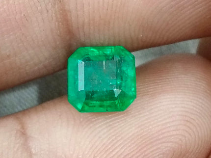 Panjshir Emerald 2.08ct Certified Natural Medium Green Octagon Cut Loose Gemstone