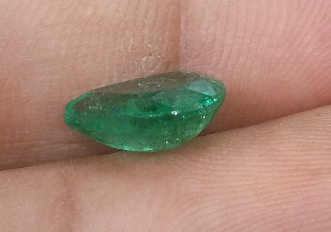 GSI Certified 2.65ct Medium Deep Pure Golden Green Natural Emerald Loose Gemstone