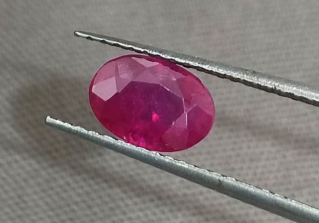 GSI Certified 1.07ct Pigeon Blood Red Ruby, Untreated