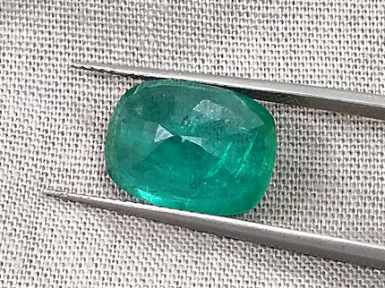5.35ct Emerald Natural Certified Deep Pure Green Cushion Cut Stone