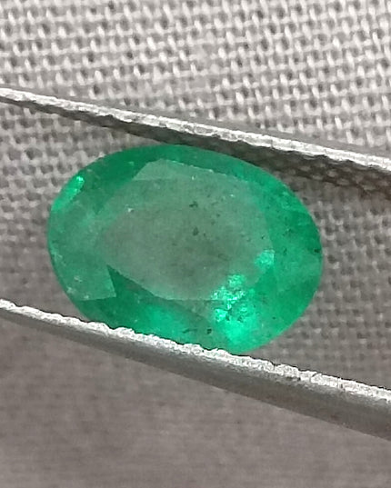 1.51ct Vivid Deep Golden Green Natural Zambian Emerald