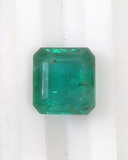 GSI USA Certified Medium Deep Green Zambian Emerald Minor Oiled Loose Gemstone