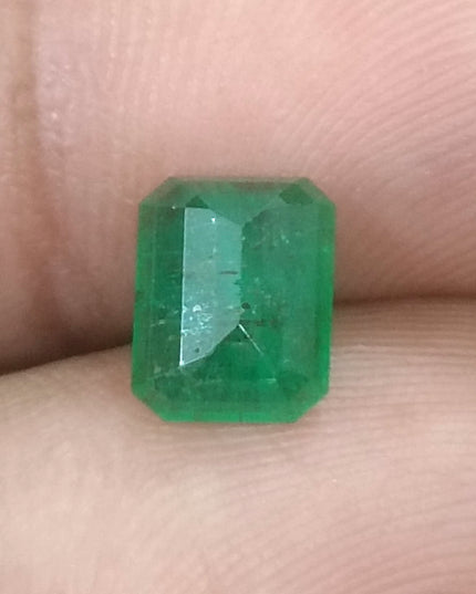 GSI Certified 1.50ct Deep Green Zambian Emerald Minor Oiled Loose Gemstone