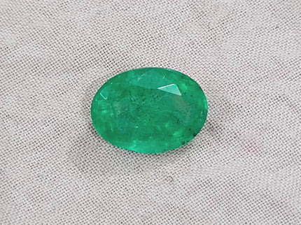 GSI Certified 2.77ct Panjshir Emerald Natural Medium Light Green Oval Cut Gemstone