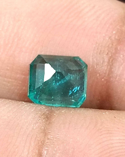 2.09ct Medium deep green Zambian emerald natural minor oiled loose gemstone.